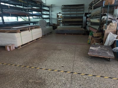 Weitu Display production workshop