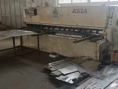 Weitu Display production workshop