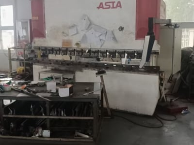Weitu Display production workshop