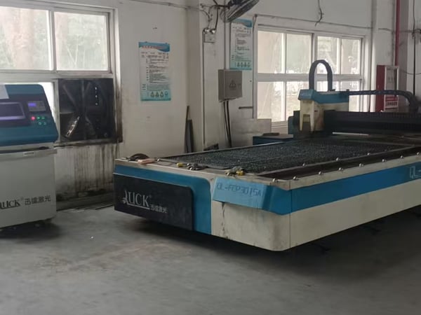 Weitu Display production workshop